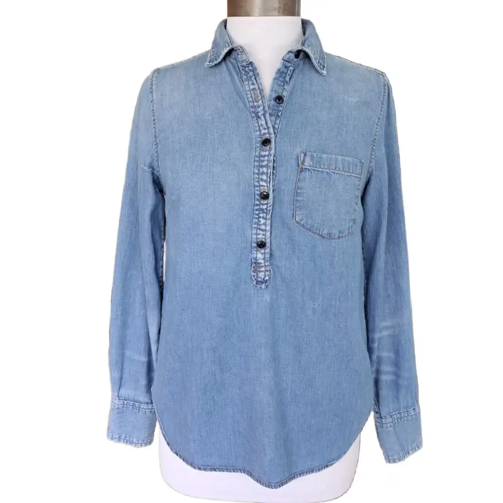 J CREW Denim Chambray Popover Size 4 Collared Top Shirt Distressed